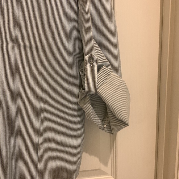 Womens J.Jill Denim shirt. - Picture 7 of 8